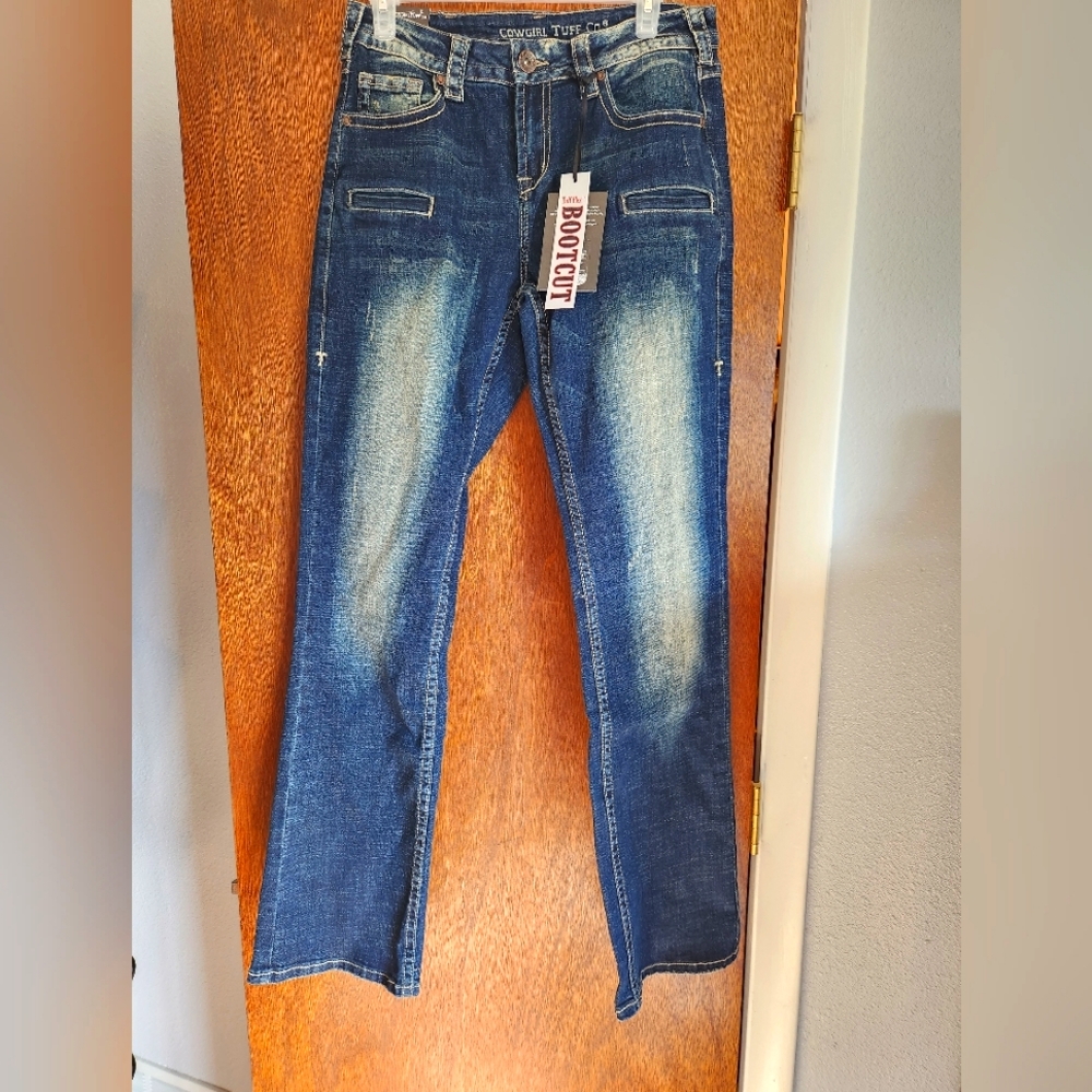 Cowgirl Tuff bootcut jeans 28 regular